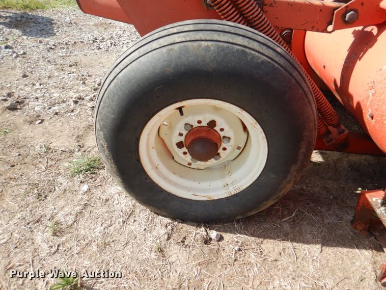 image for item KX9364 Hesston 1014  windrower