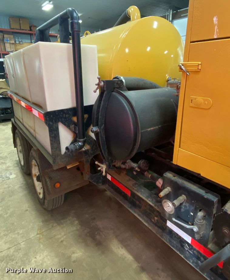 image for item IA9426 2014 Vermeer VX80-800  vacuum excavator