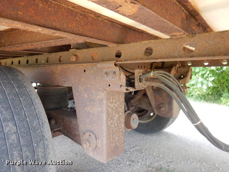 image for item IL9847 2000 Great Dane 8801TZ 1AP 50  refrigerated van trailer