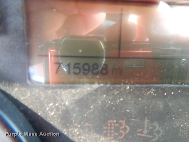 image for item IL9876 2015 Freightliner Cascadia 125  semi truck