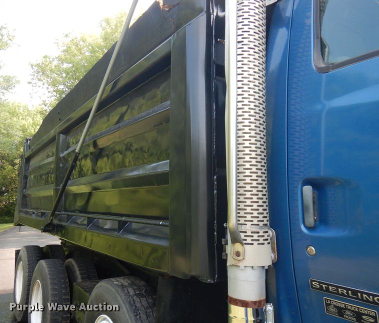 image for item IL9877 1999 Sterling A-Line  dump truck
