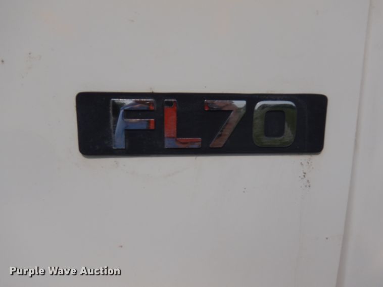 image for item IL9878 2004 Freightliner FL70  crane truck