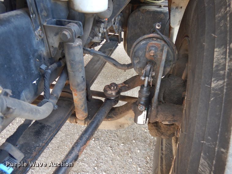 image for item IL9881 2011 Ford F750  bucket truck