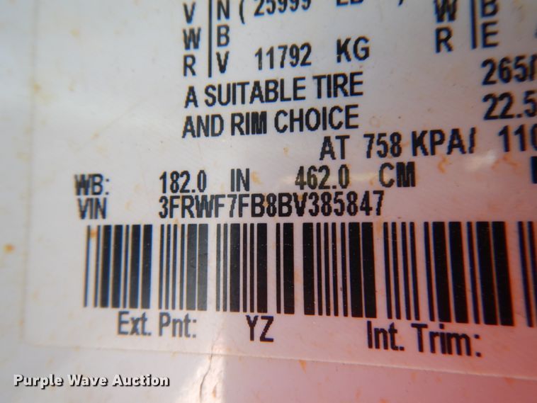 image for item IL9881 2011 Ford F750  bucket truck