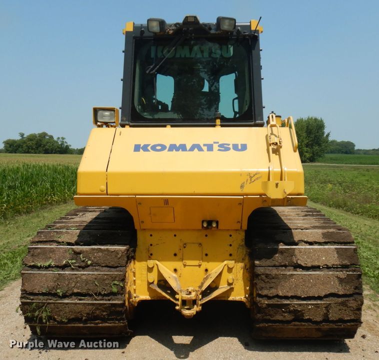 image for item IL9883 2012 Komatsu D65PX-17  dozer