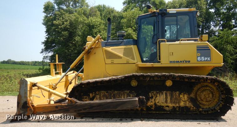 image for item IL9883 2012 Komatsu D65PX-17  dozer