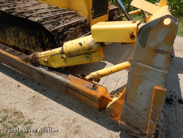 image for item IL9883 2012 Komatsu D65PX-17  dozer