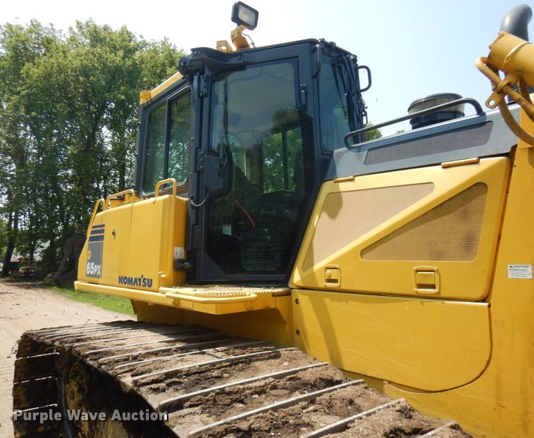 image for item IL9883 2012 Komatsu D65PX-17  dozer