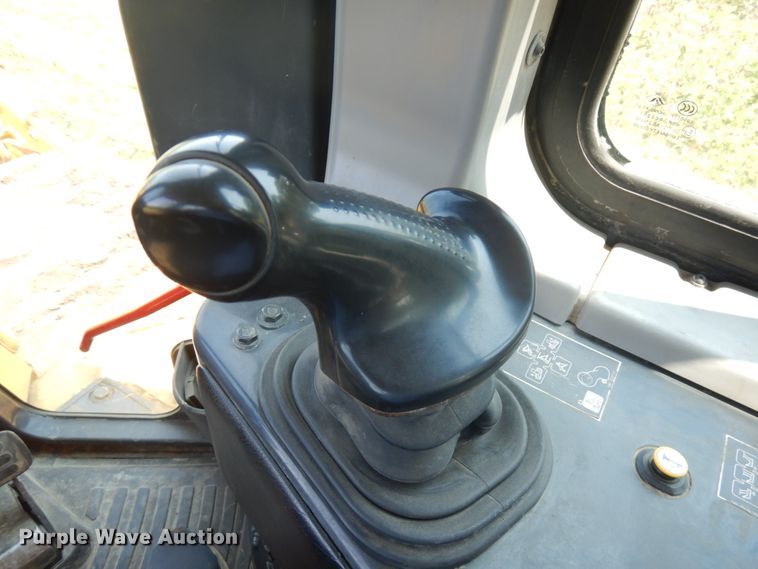 image for item IL9883 2012 Komatsu D65PX-17  dozer