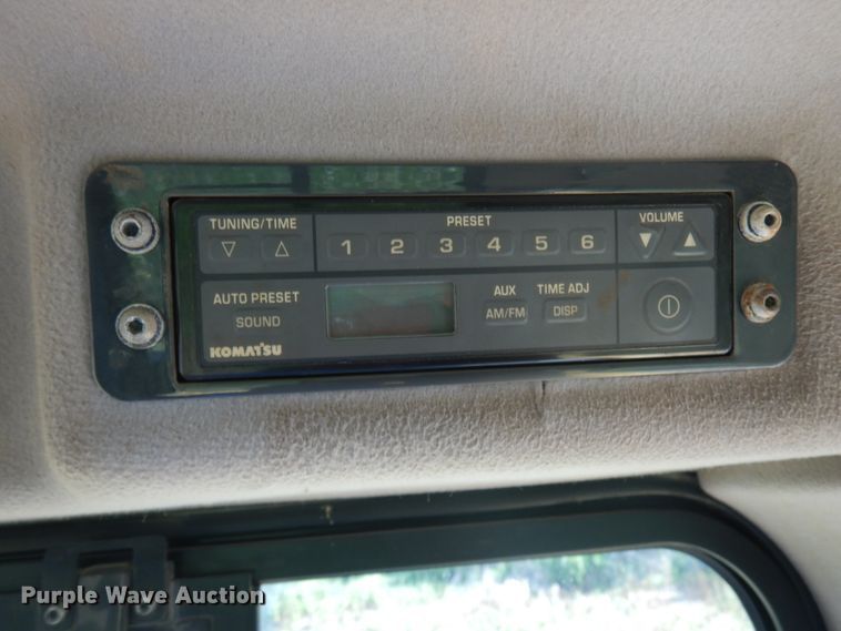 image for item IL9883 2012 Komatsu D65PX-17  dozer