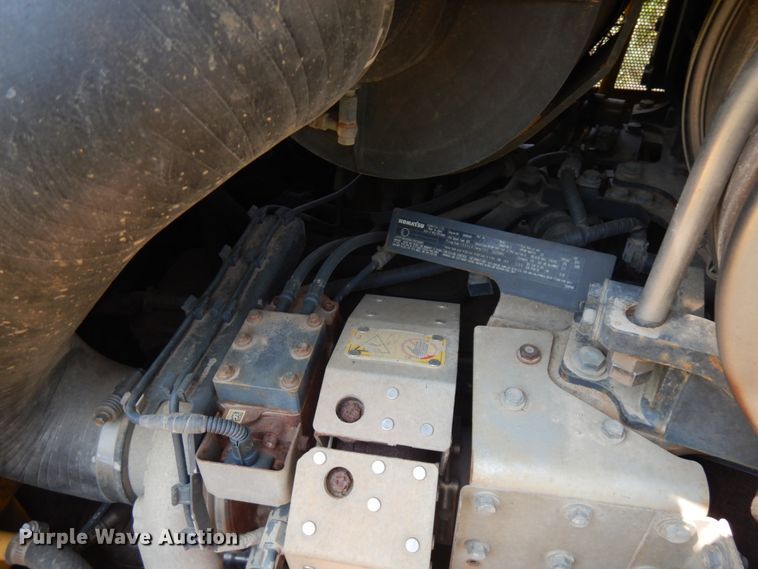 image for item IL9883 2012 Komatsu D65PX-17  dozer