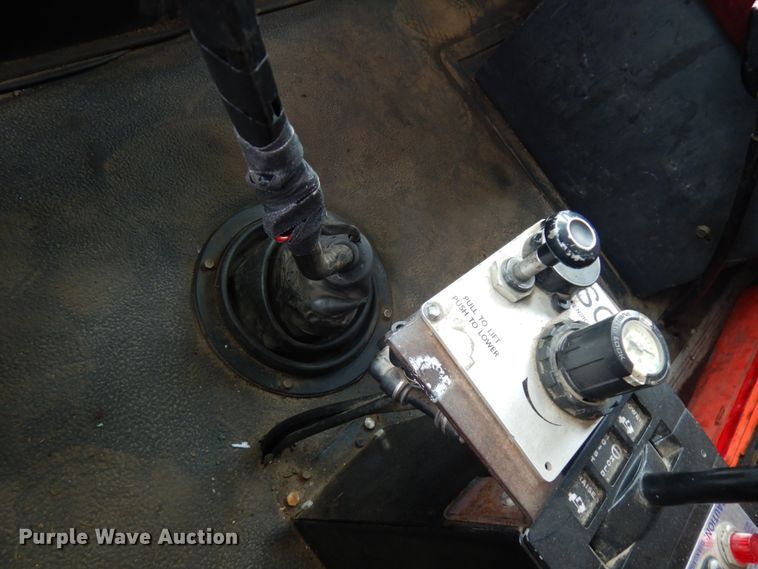 image for item IT9426 1994 White GMC WIA  dump truck