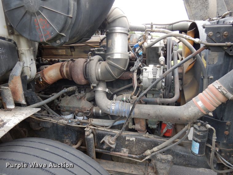 image for item IT9426 1994 White GMC WIA  dump truck