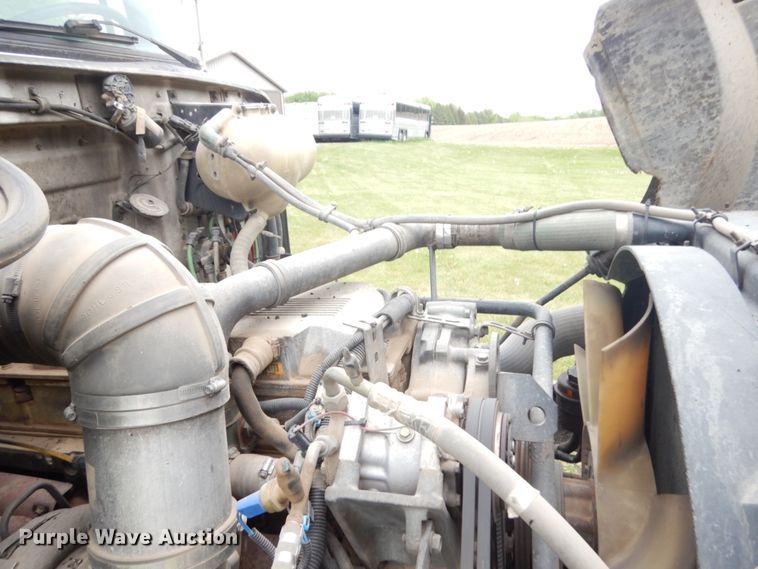 image for item IT9426 1994 White GMC WIA  dump truck