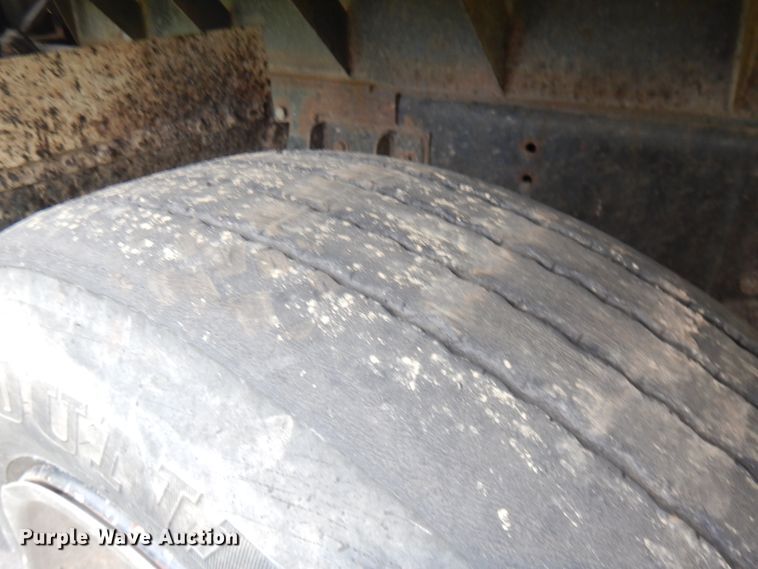 image for item IT9426 1994 White GMC WIA  dump truck