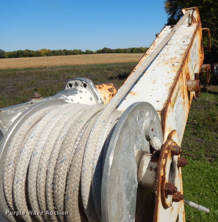 image for item JQ9248 1994 Simon-Duplex 98005-94  bucket truck