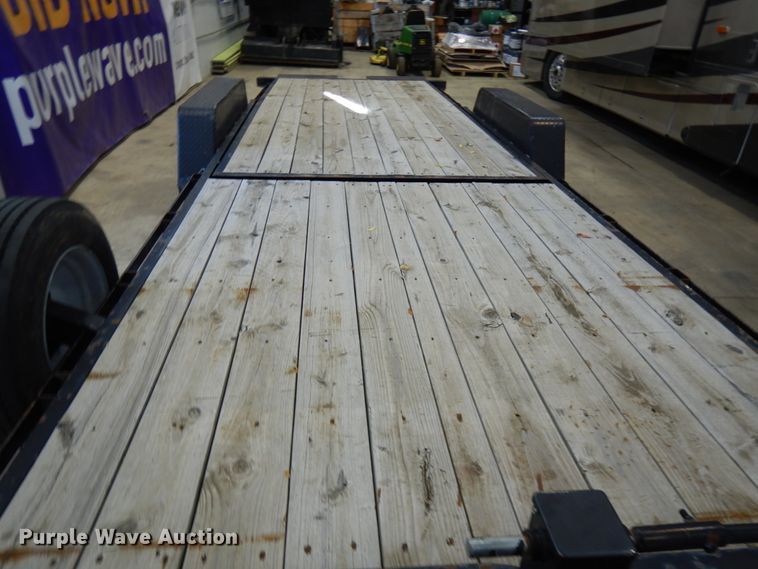 image for item JQ9253 2015 Kaufman  tilt deck equipment trailer