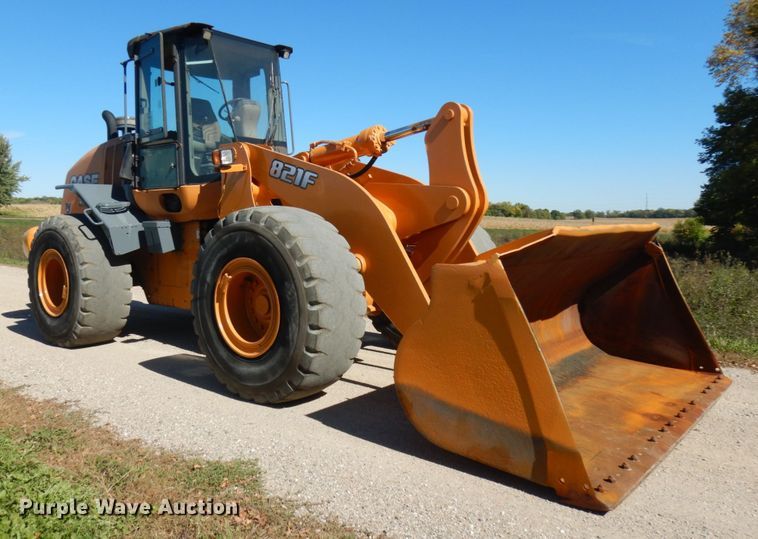 image for item JQ9256 2013 Case 821F  wheel loader