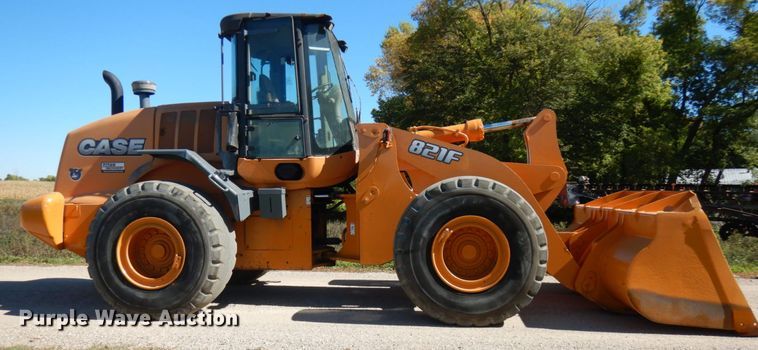 image for item JQ9256 2013 Case 821F  wheel loader
