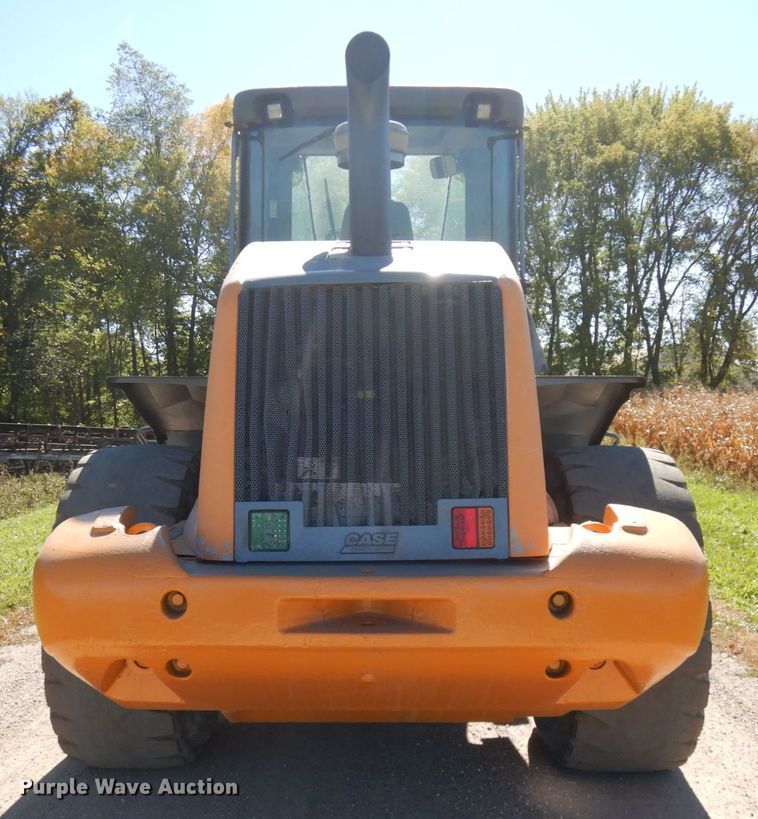 image for item JQ9256 2013 Case 821F  wheel loader