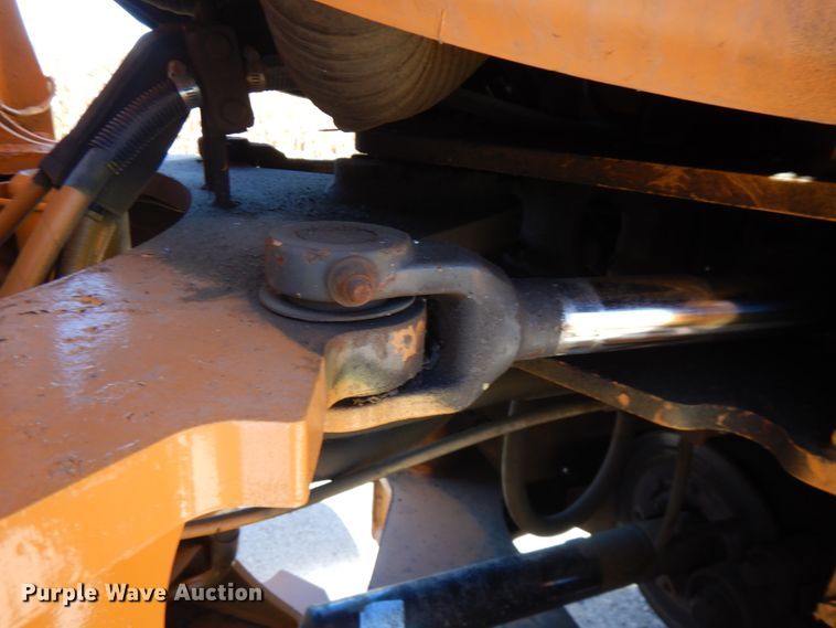 image for item JQ9256 2013 Case 821F  wheel loader