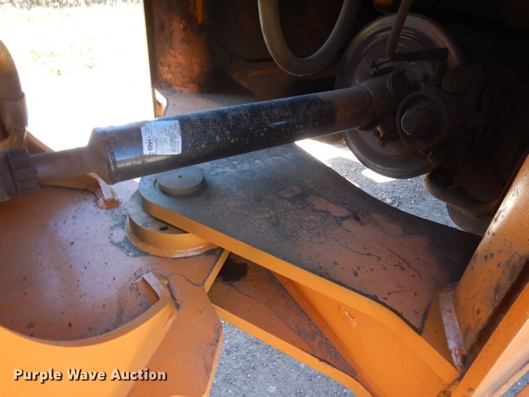 image for item JQ9256 2013 Case 821F  wheel loader