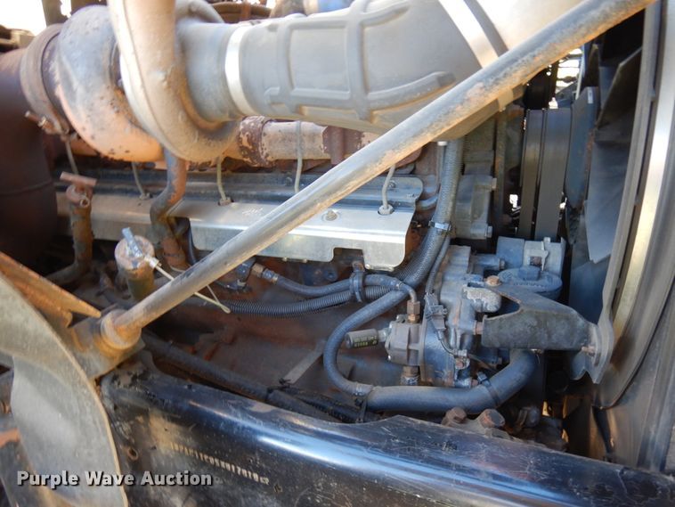 image for item JQ9257 2005 Mack CV713 Granite  dump truck