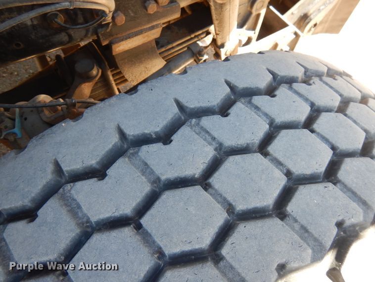 image for item JQ9257 2005 Mack CV713 Granite  dump truck