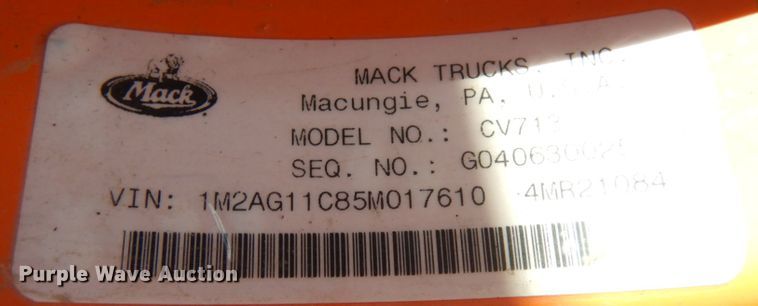 image for item JQ9257 2005 Mack CV713 Granite  dump truck
