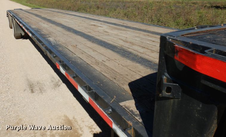 image for item JQ9258 2010 Jetco  Drop deck equipment trailer