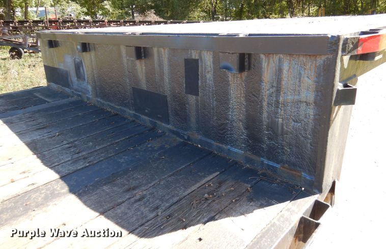 image for item JQ9258 2010 Jetco  Drop deck equipment trailer