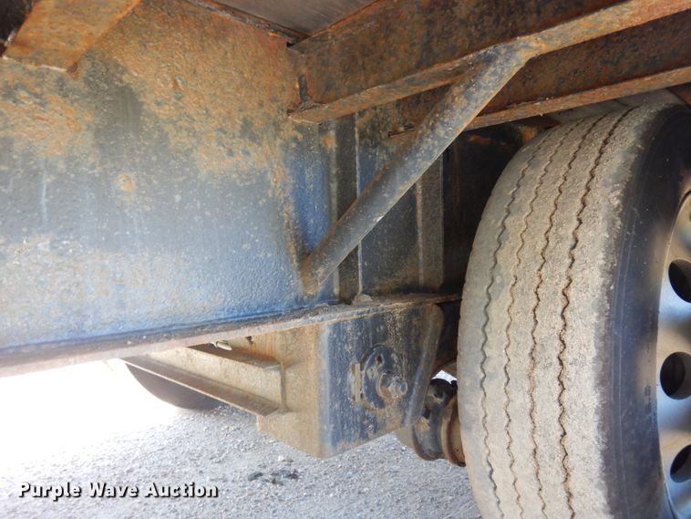 image for item JQ9258 2010 Jetco  Drop deck equipment trailer