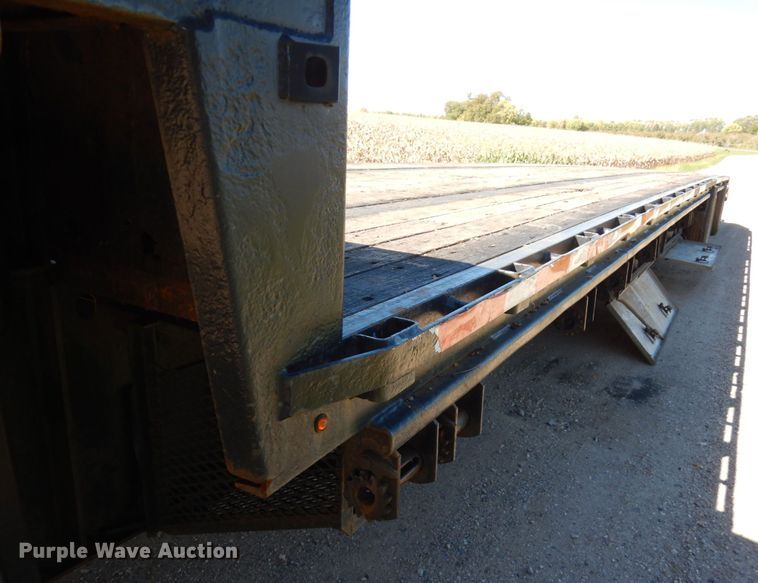 image for item JQ9258 2010 Jetco  Drop deck equipment trailer