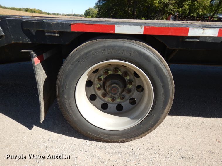 image for item JQ9258 2010 Jetco  Drop deck equipment trailer