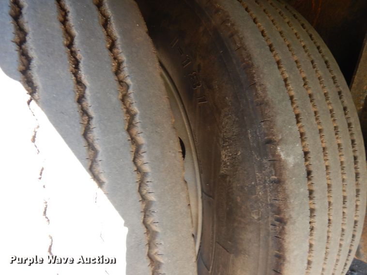 image for item JQ9258 2010 Jetco  Drop deck equipment trailer