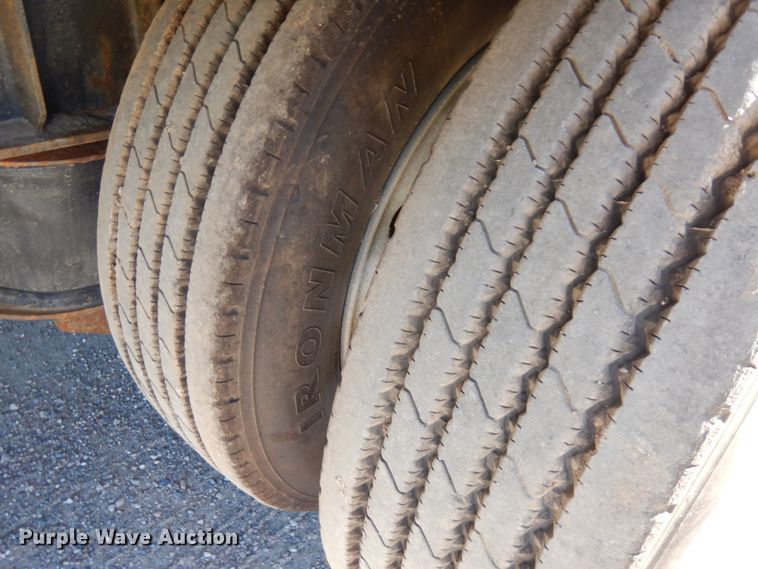 image for item JQ9258 2010 Jetco  Drop deck equipment trailer