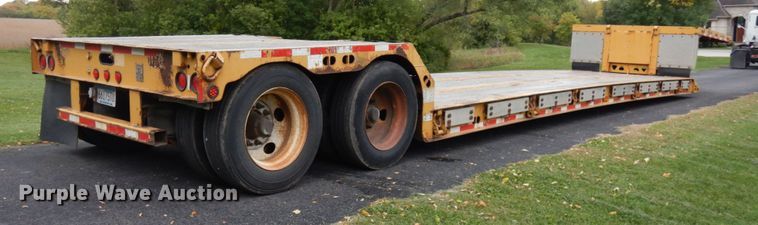 image for item JQ9263 2009 Trail King MG  lowboy equipment trailer