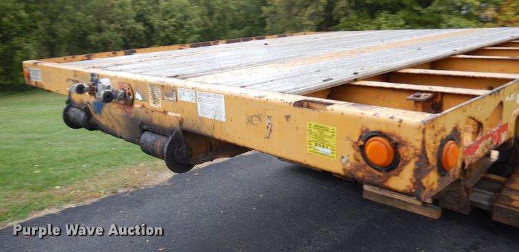 image for item JQ9263 2009 Trail King MG  lowboy equipment trailer