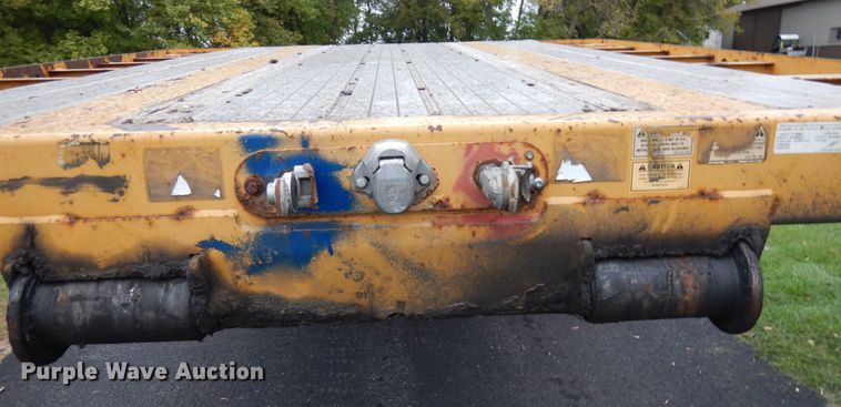 image for item JQ9263 2009 Trail King MG  lowboy equipment trailer