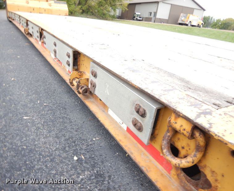image for item JQ9263 2009 Trail King MG  lowboy equipment trailer