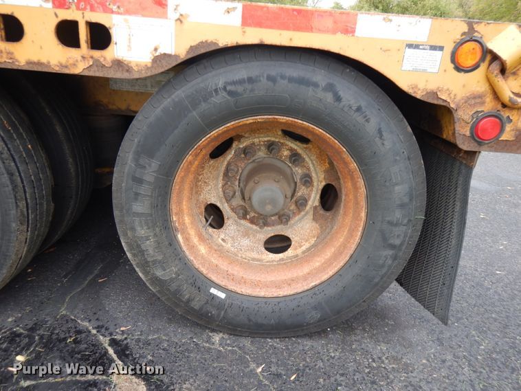 image for item JQ9263 2009 Trail King MG  lowboy equipment trailer