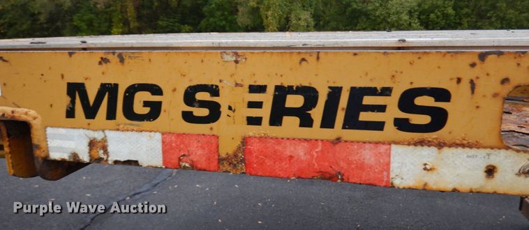 image for item JQ9263 2009 Trail King MG  lowboy equipment trailer