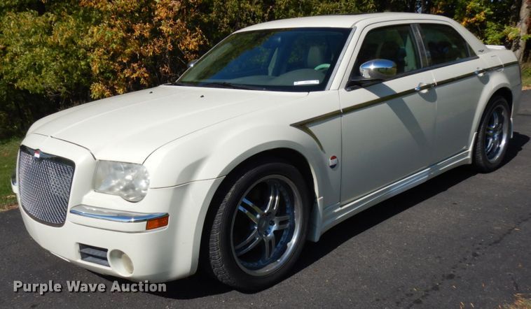 image for item JQ9264 2007 Chrysler 300