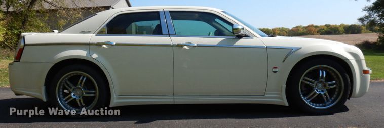 image for item JQ9264 2007 Chrysler 300