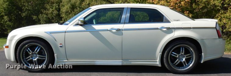 image for item JQ9264 2007 Chrysler 300