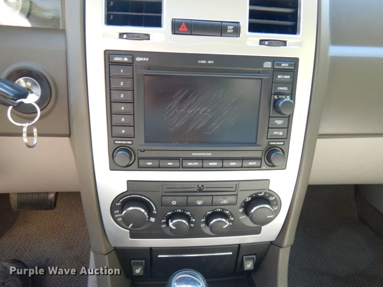 image for item JQ9264 2007 Chrysler 300