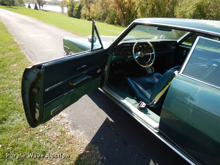 image for item JQ9265 1963 Pontiac Grand Prix