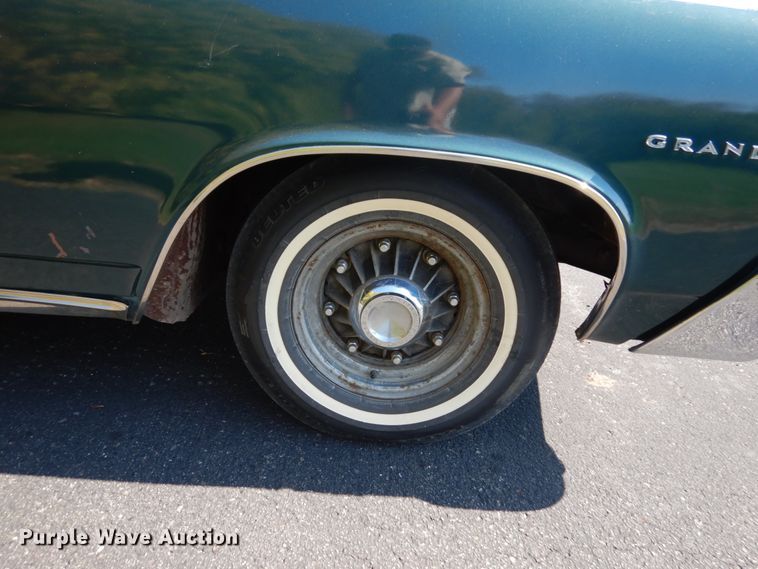 image for item JQ9265 1963 Pontiac Grand Prix