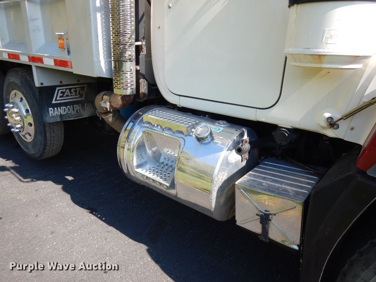 image for item JQ9266 1997 Mack RD688S  dump truck