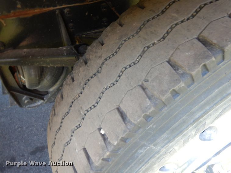 image for item JQ9266 1997 Mack RD688S  dump truck